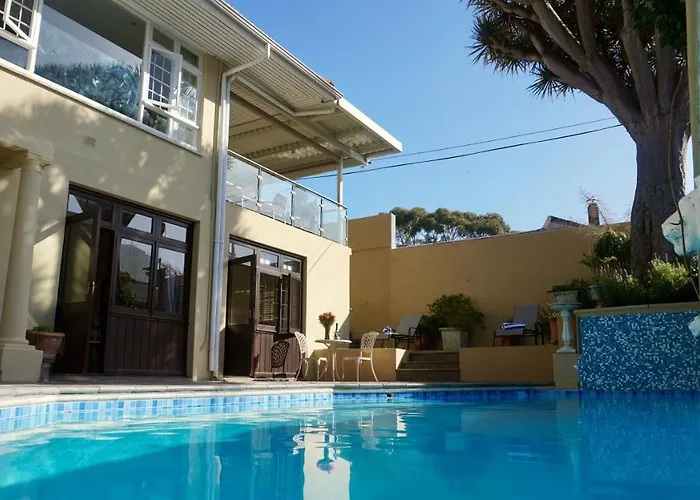 Sundown Manor Guest House